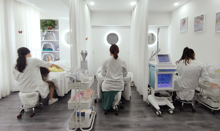 究竟是什么讓韓國(guó)皮膚管理加盟中心如此受歡迎